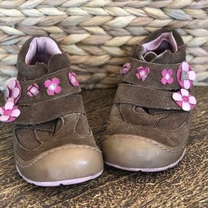 Jumping Jacks toddler girls Velcro sneakers 9